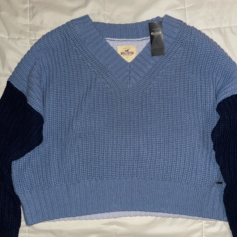Hollister Knit Sweater